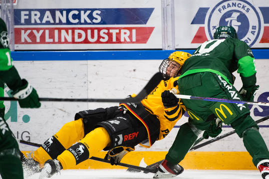 Skellefteås Axel Sandin-Pellikka och Färjestads Marcus
