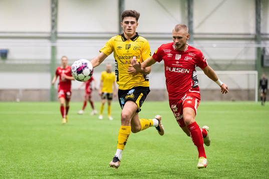 Besfort Zeneli och Simon Strand
