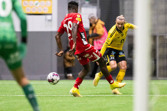 Niklas Hult