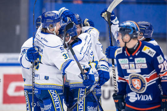 Leksands spelare jublar