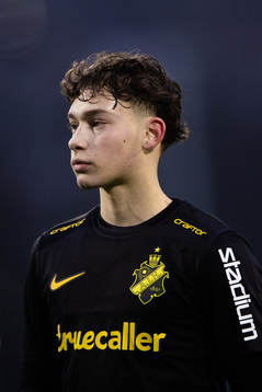 s Victor Andersson