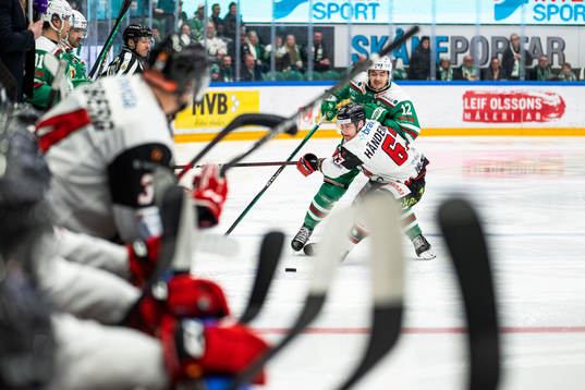 Rögles Brady Ferguson och Malmö Redhawks Fredrik