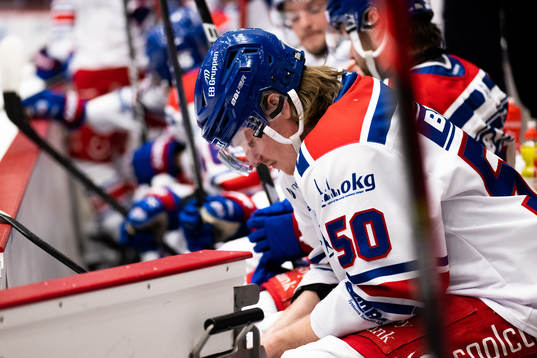 Oskarshamns Juuso Riikola deppar