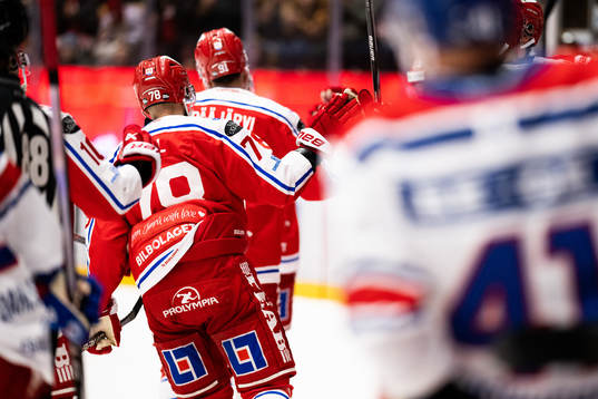 Timrås Robin Hanzl jublar