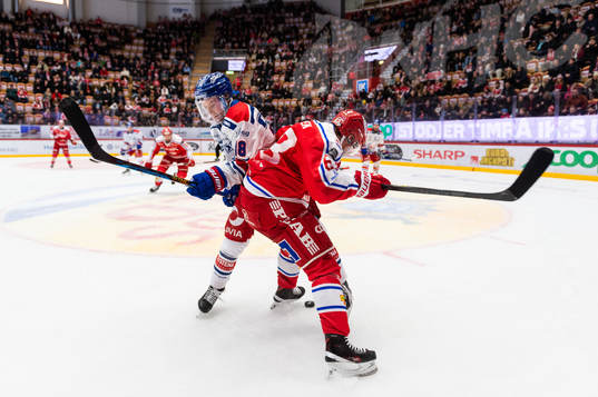 Oskarshamns Niclas Burström och Timrås Elmeri Eronen