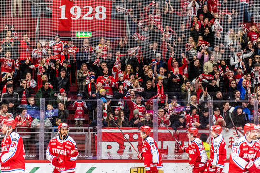 Timrå jublar mot publiken