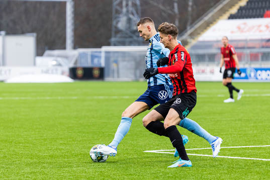 Bläddra bland fler bilder av Fotboll, Träningsmatch, Brommapojkarna - Djurgården