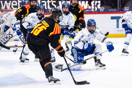 Brynäs Lara Stalder och Leksands Ella Albinsson