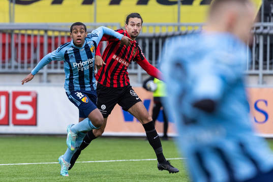 Djurgårdens Isak Alemayehu och Brommapojkarnas Monir