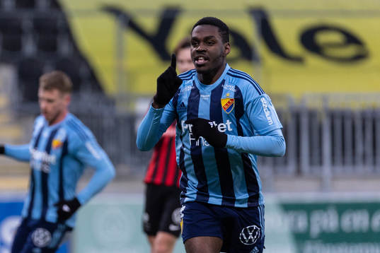Djurgårdens Joel Asoro jublar 1-1 målet