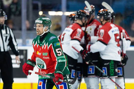 Frölundas Mats Rosseli Olsen deppar