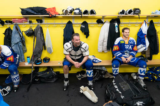 EV Zugs Peter Forsberg