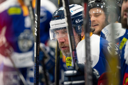 EV Zugs Peter Forsberg