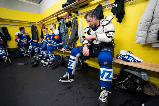 EV Zugs Peter Forsberg