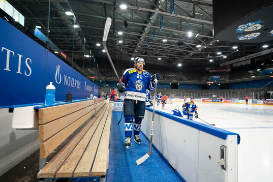 EV Zugs Peter Forsberg