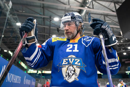 EV Zugs Peter Forsberg