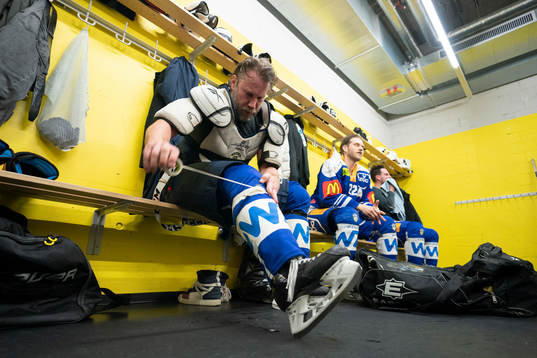 EV Zugs Peter Forsberg