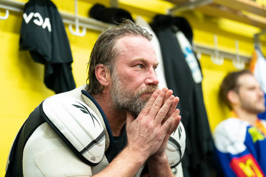 EV Zugs Peter Forsberg