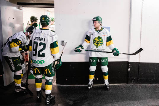 Björklövens Christopher Bengtsson, Viljami Juusola och