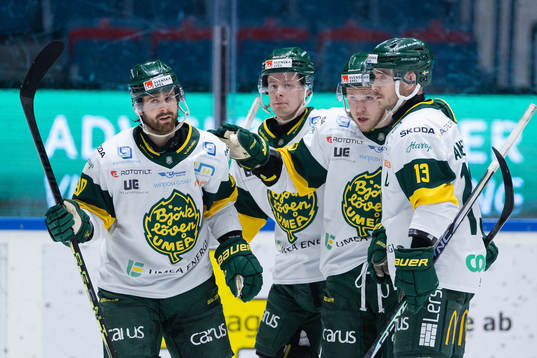Björklövens Alex Hutchings, Christopher Bengtsson och