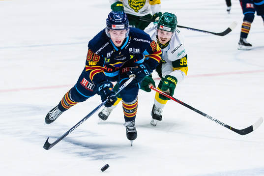 Djurgårdens Jonathan Lekkerimäki och Björklövens Joel