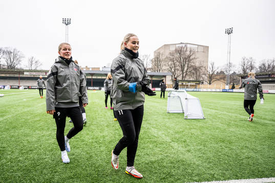 Emilia Larsson och Emma Jansson