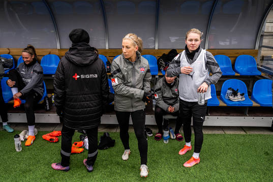Mia Persson och Emilia Larsson