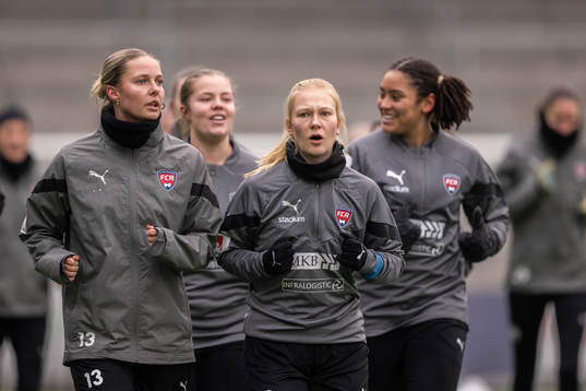 Olivia Holdt och Sofie Bruun Bredgaard