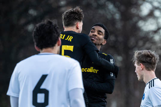 AIKs Alexander Fesshaie jublar