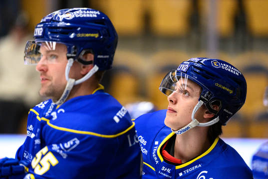 Leksands Anton Johansson innan ishockeymatchen i SHL mellan