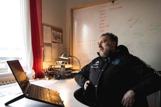 26 Albert Bunjaki, tränare IF Karlstad