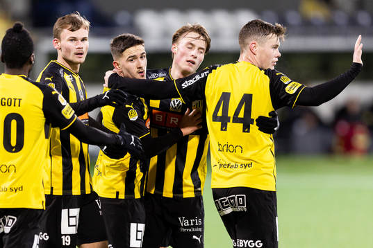 Häckens Semir Bosnic jublar