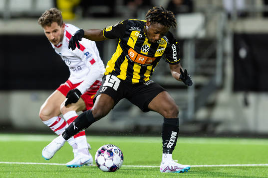 Bläddra bland fler bilder av Fotboll, Träningsmatch, Häcken - Fredrikstad