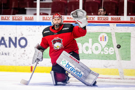 Malmö Redhawks målvakt Brandon Maxwell