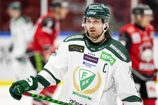 Färjestads Linus Johansson deppar