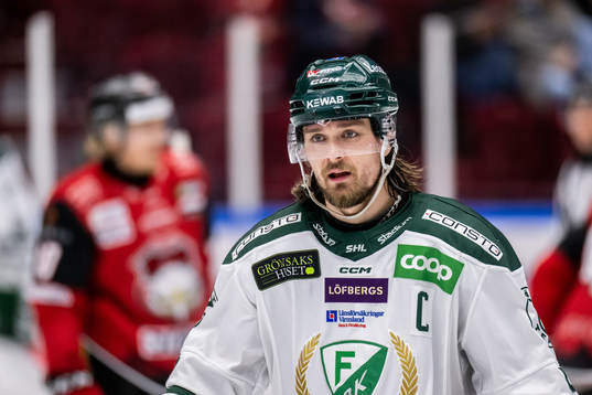 Färjestads Linus Johansson deppar