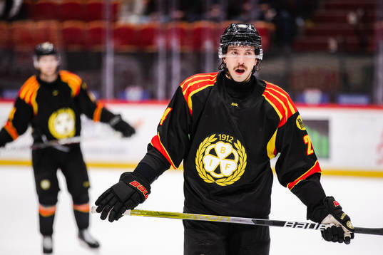 Brynäs Hannes Björninen deppar