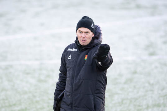 huvudtränare Fredrik Holmberg