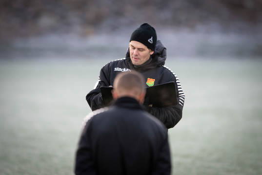 huvudtränare Fredrik Holmberg