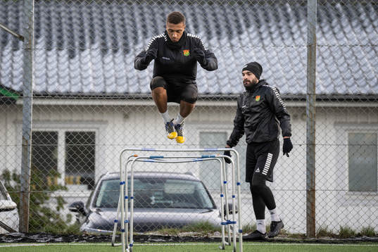 Nuha Jatta och Mervan Celik