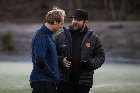 Player Manager Nicklas Karlström och assisterande tränare