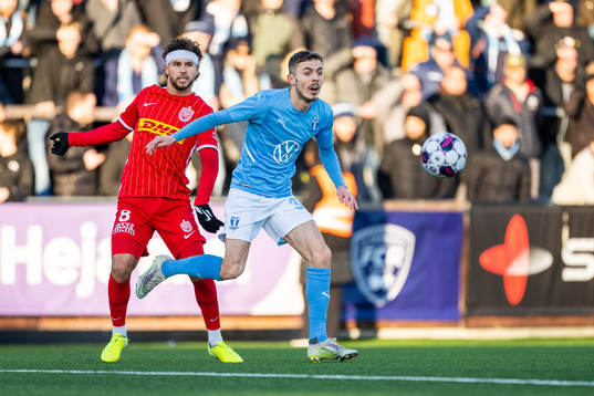 Nordsjällands Emiliano Marcondes och Malmö FFs Patriot