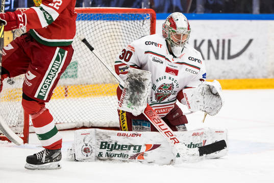 Modos målvakt Kristers Gudlevskis