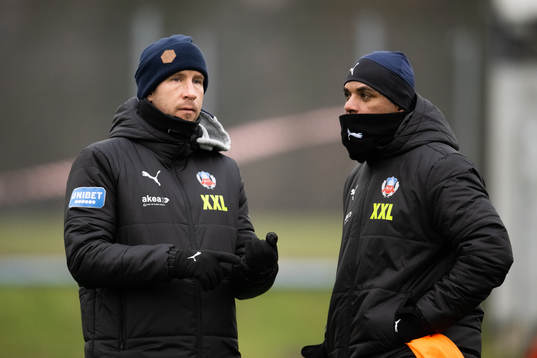 Helsingborgs tränare Alvaro Santos och tränare Mattias