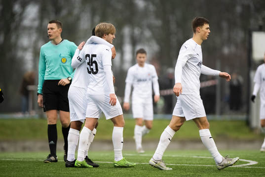 Helsingborgs Thomas Roberts och Amin Al Hamawi jublar
