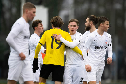 Helsingborgs Simon Bengtsson och Mjällbys Ludvig Carlius