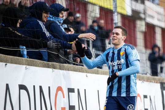 Bläddra bland fler bilder av Fotboll, Träningsmatch, AFC Eskilstuna - Djurgården