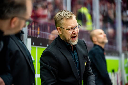 Brynäs tränare Mikko Manner