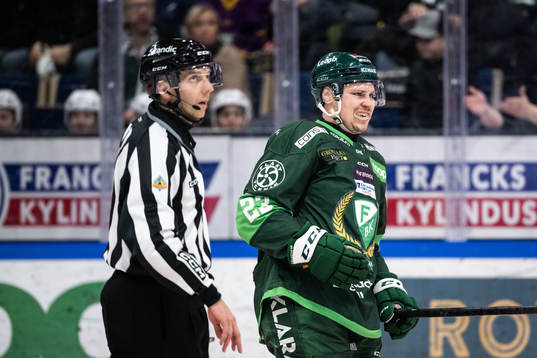 Färjestads Ville Pokka deppar