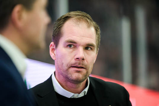 Färjestads huvudtränare Tomas Mitell